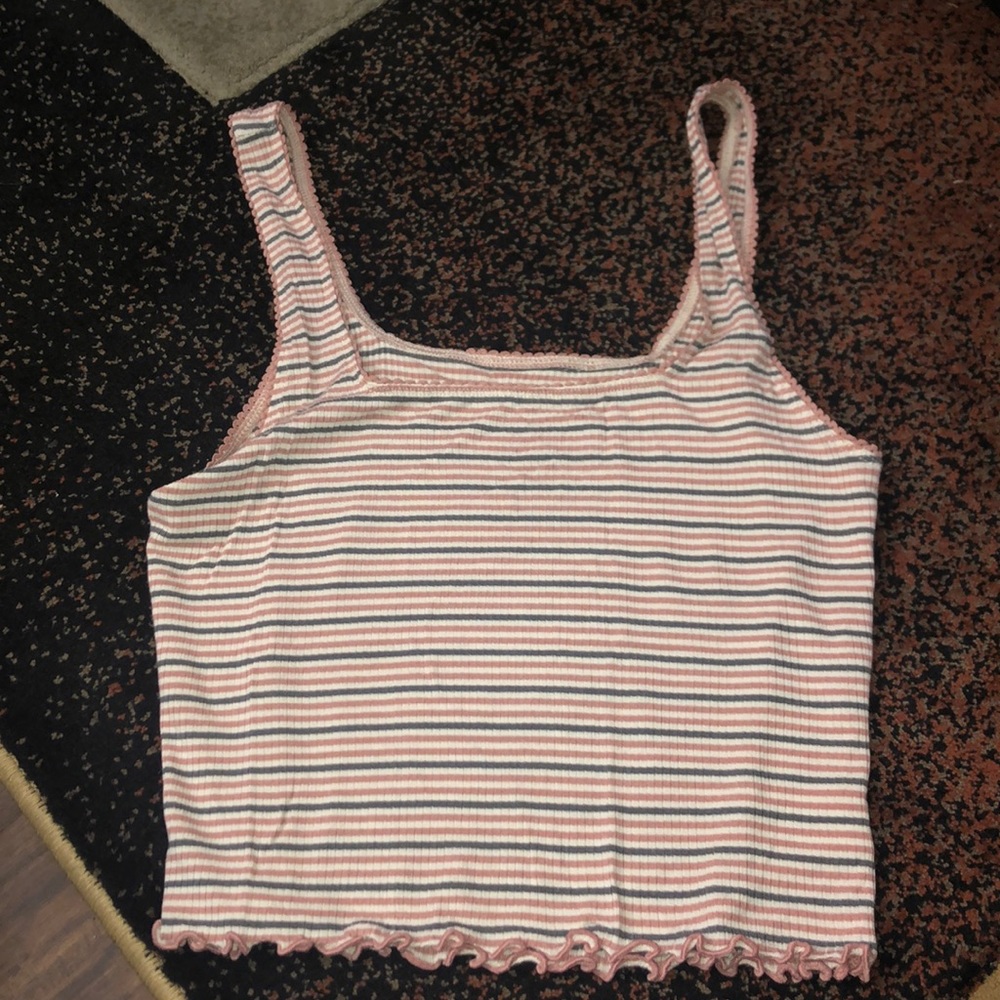 American eagle crop top
